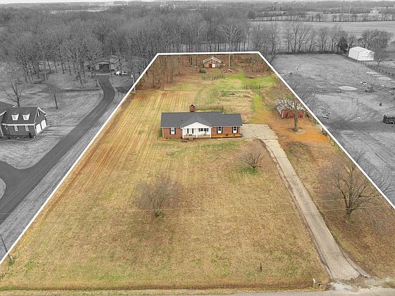 2nd image of 391 Ezell Rd