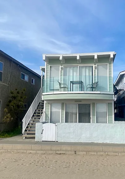 1521 Seal Way #C — Photo 1