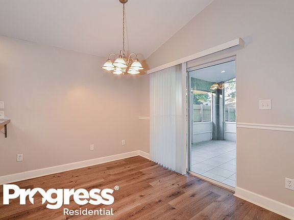 5th image of 935 Brightview Dr