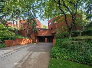 5545 Forbes Ave APT C, Pittsburgh, PA 15217