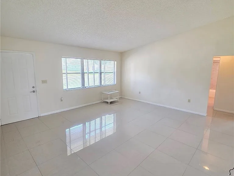 3801 Monza Dr — Photo 5
