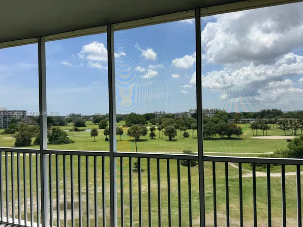 2950 N Palm Aire Dr APT 605, Pompano Beach, FL 33069