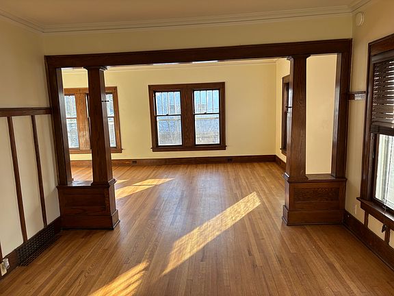 5th image of 735 Lockwood St NE #2