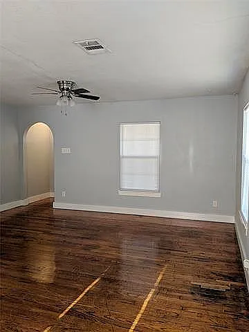 2533 Warren Ave — Photo 31