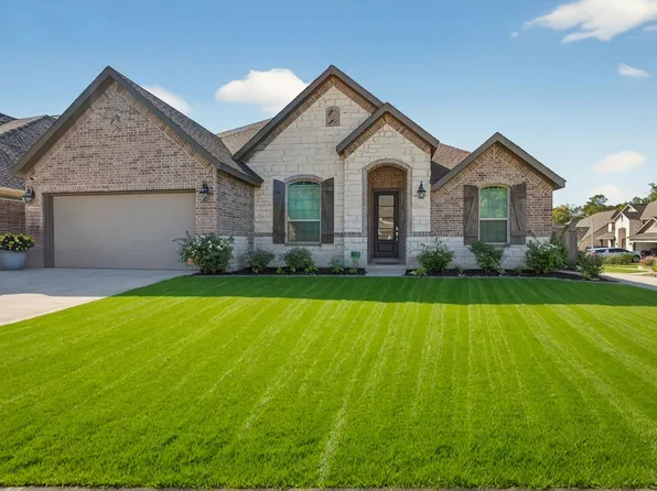23426 Yaupon Hills Dr, New Caney, TX 77357