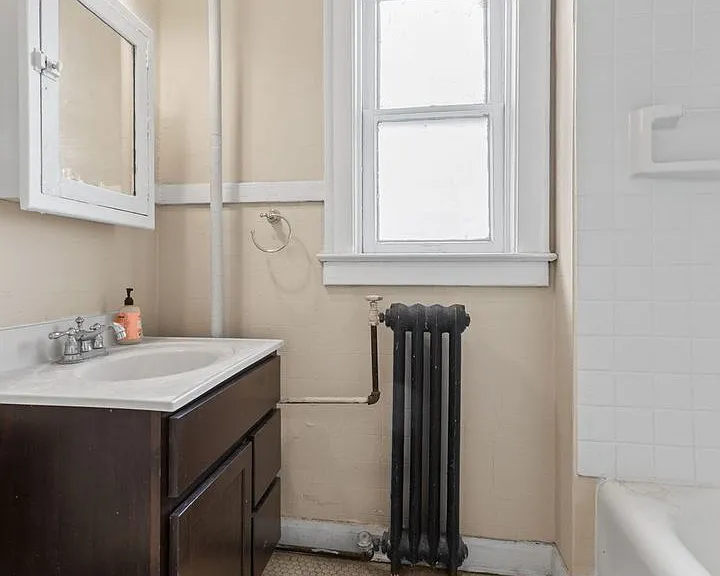 Penn Arts Apartments — Photo 11