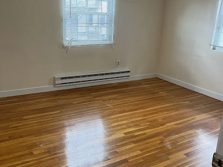 210 Charles St — Photo 7
