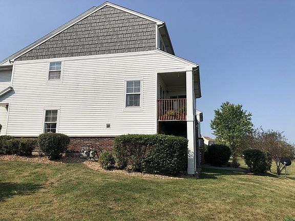 2nd image of 16736 Hazelwood Dr