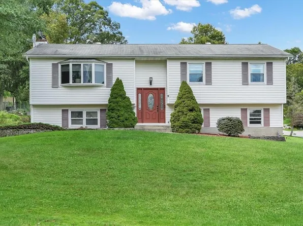 9 Jackson Street, Highland Mills, NY 10930