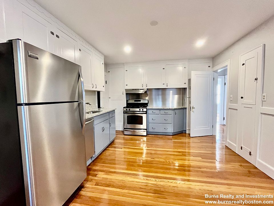 94 Glendale Rd Quincy MA Zillow