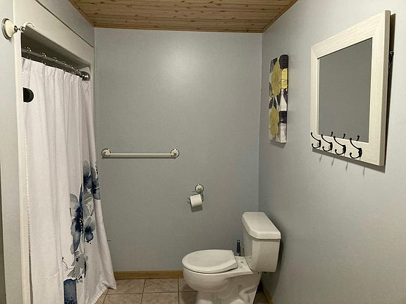 Full bathroom on main floor