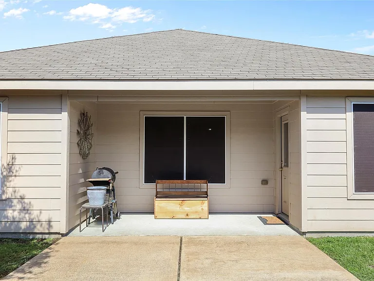 317 Falling Pine Dr — Photo 17
