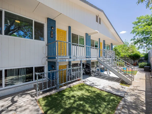 323 S PIONEER Street, Mesa, AZ 85204