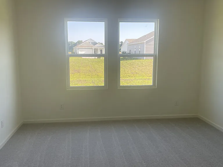 349 Sporting Dr — Photo 21