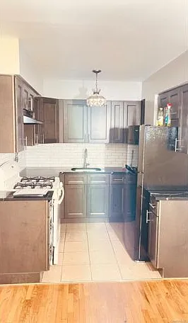 3435 Ely Ave #2 — Photo 5