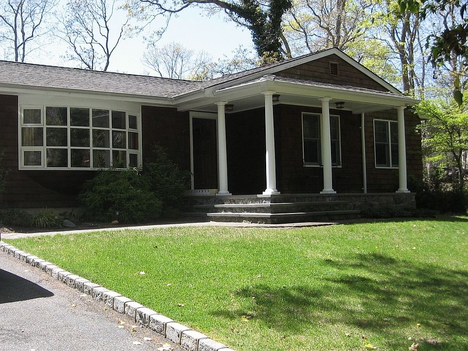 1st image of 4 Glenview Dr
