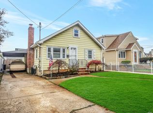 922 Clay St, Baldwin, NY 11510