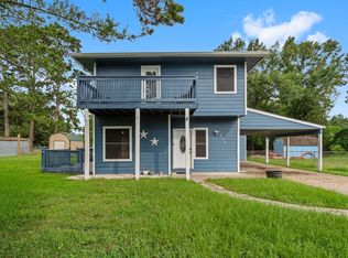 215 Sandy Ridge Dr, Livingston, TX 77351