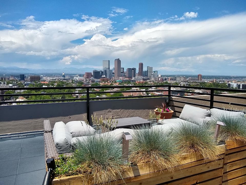 Roof deck