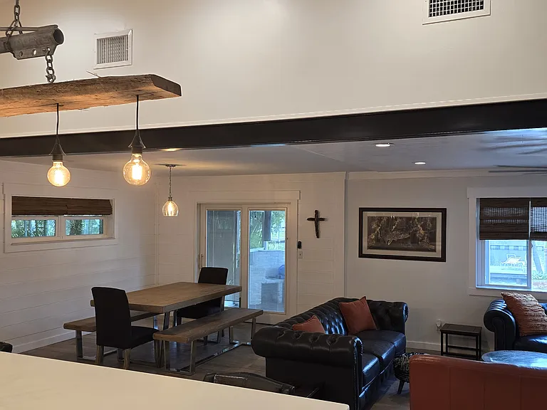 8433 Flagstone Dr — Photo 25