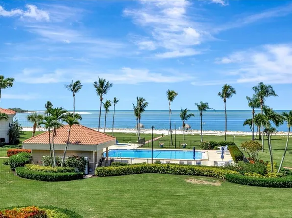 1080 S Collier Blvd APT 305, Naples, FL 34145