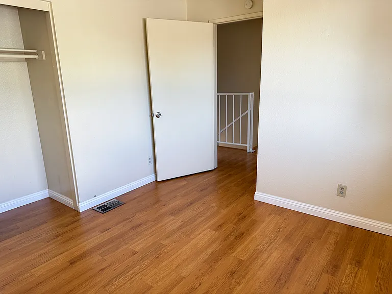 Mountain Terrace Townhomes — Photo 11