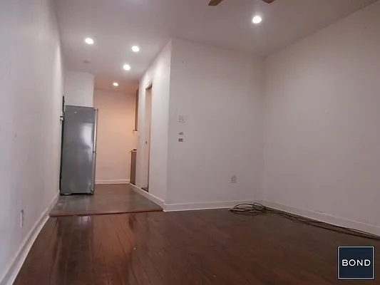 Rented by Bond New York | media 2