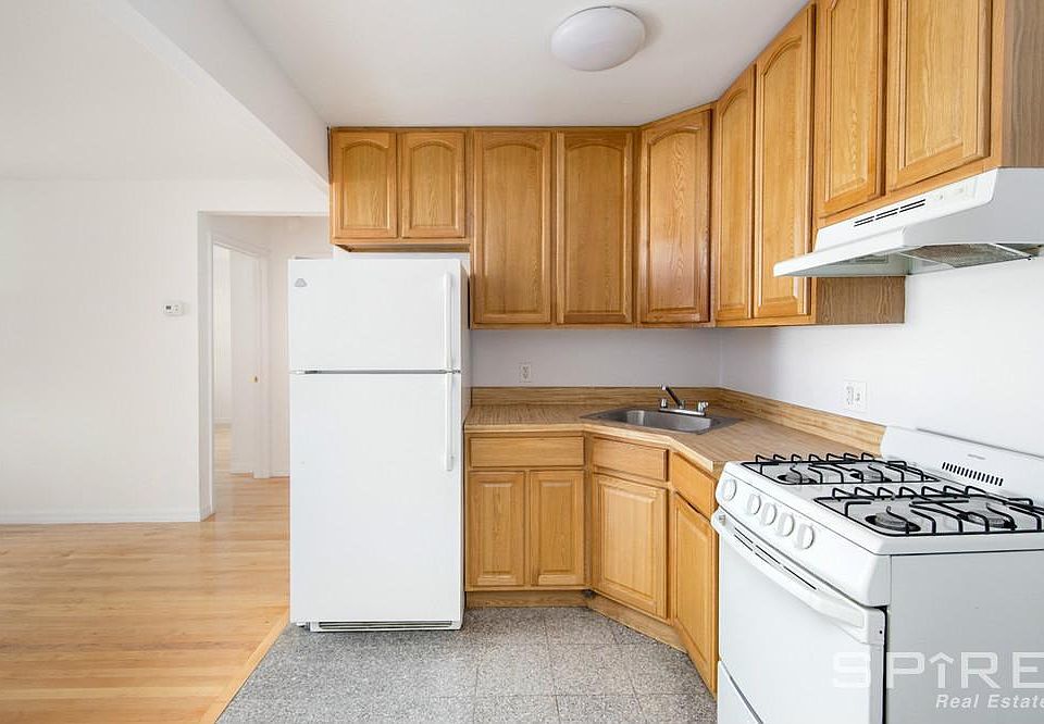 1st image of 349 E 49th St APT 5L