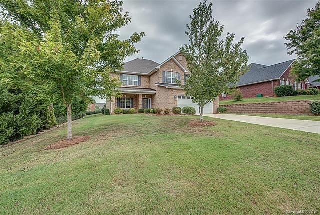 1st image of 2416 Kinmere Dr