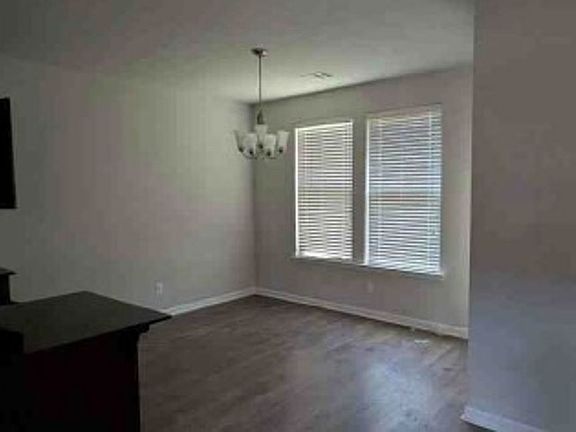 Formal Dining