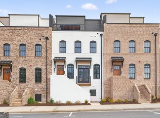 4812 Moonview Ln, Sugar Hill, GA 30518