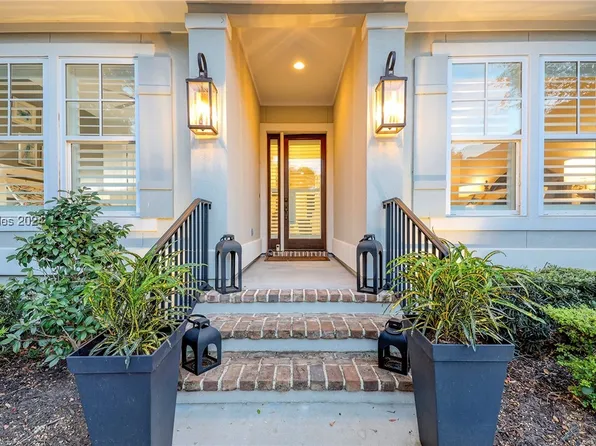 595 Colonial Dr, Hilton Head Island, SC 29926