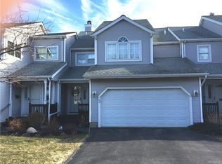193 Bridle Path, Orchard Park, NY 14127