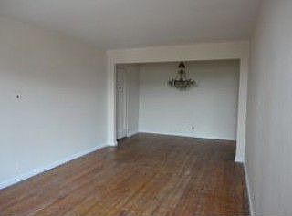 3rd image of 2220 Burnett St