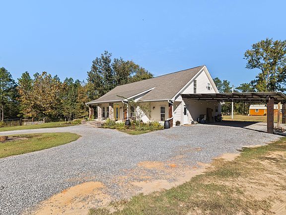 4th image of 207 Max White Rd