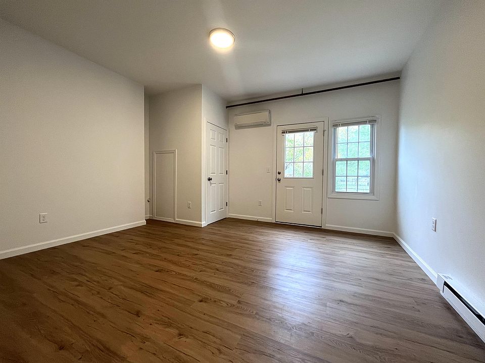 17 Park Street 17 Park St Lee MA Zillow