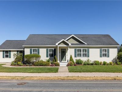 228 Chickadee Ln, South Kingstown, RI, 02879