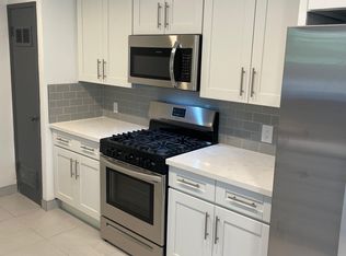 740 E Chuckwalla Rd APT C, Palm Springs, CA 92262