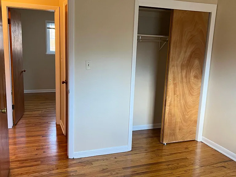 517 Wood St — Photo 7