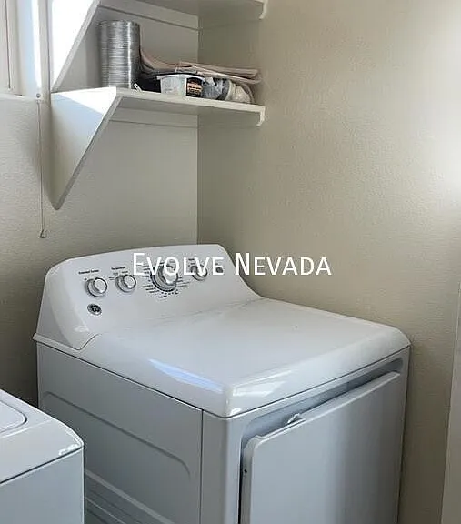 2150 Divot Dr — Photo 25