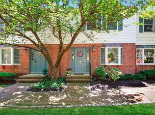 241B Amboy Ave #241, Metuchen, NJ 08840