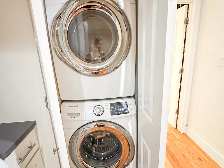 494 Hart St #1 — Photo 12
