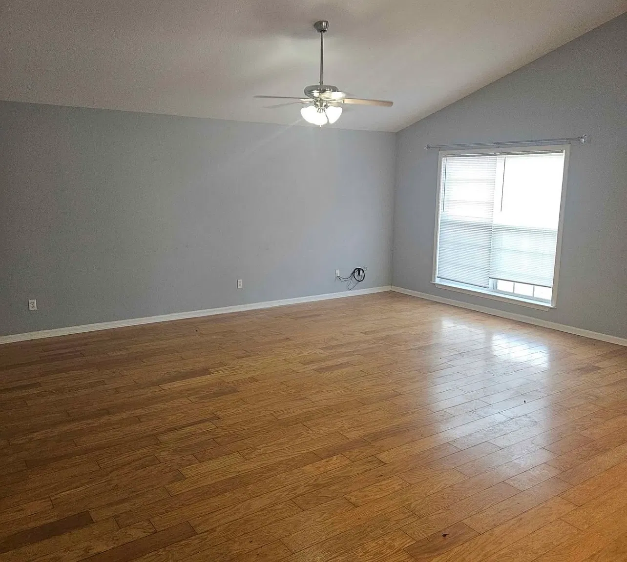 4 bed, 1950 sqft, $1,795 — Photo 4