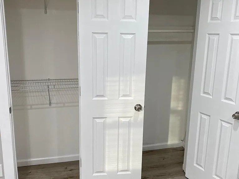36 Oneida Ave — Photo 17