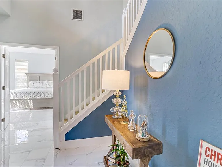 112 Cypress Pointe Ct — Photo 9