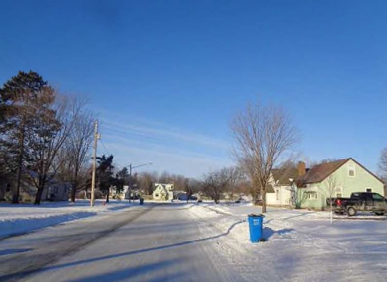 2nd image of 149 4th Ave NE