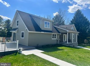 596 Pondtown Rd, Dillsburg, PA 17019