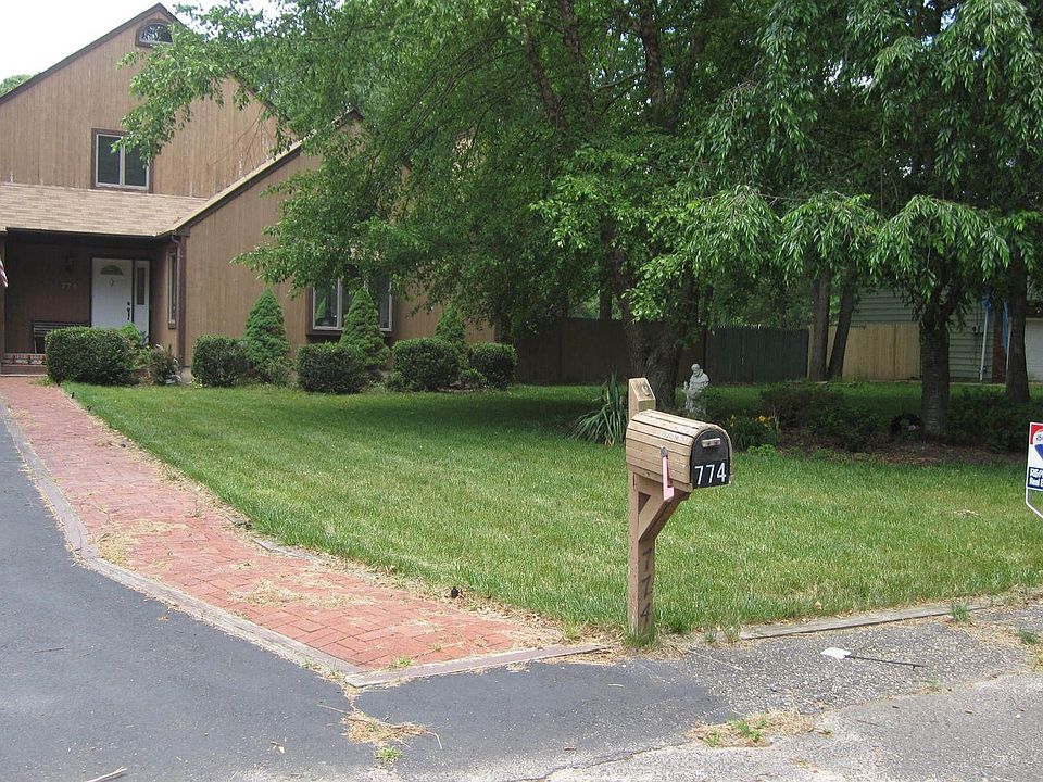 1st image of 774 Marlin Ave