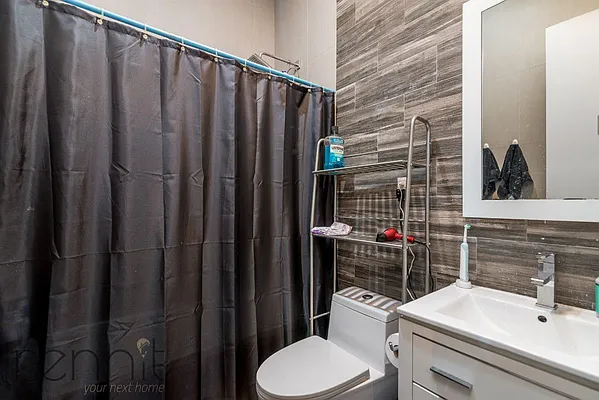 Rented by Rennit Inc. | media 34