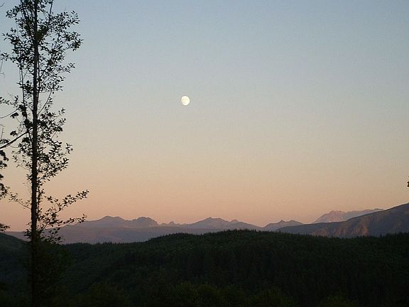 Mt St Helens view with moon